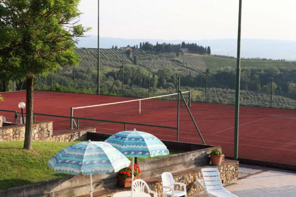 Agriturismo Le Pianore Монтеспертоли Екстериор снимка