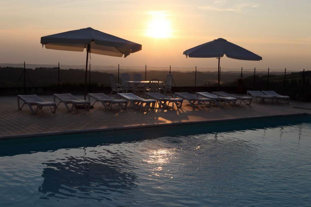 Agriturismo Le Pianore Монтеспертоли Екстериор снимка
