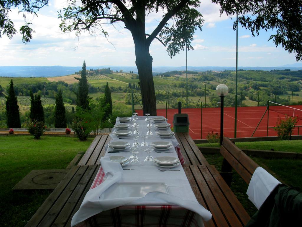 Agriturismo Le Pianore Монтеспертоли Екстериор снимка