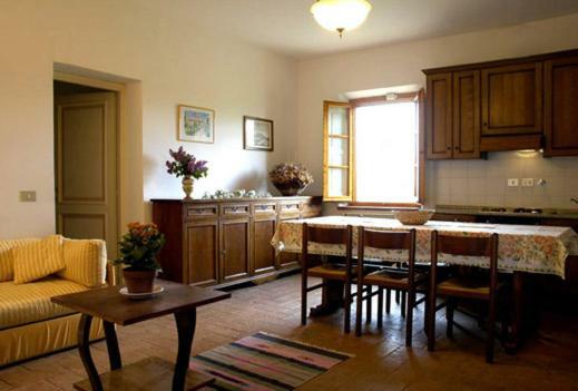 Agriturismo Le Pianore Монтеспертоли Екстериор снимка